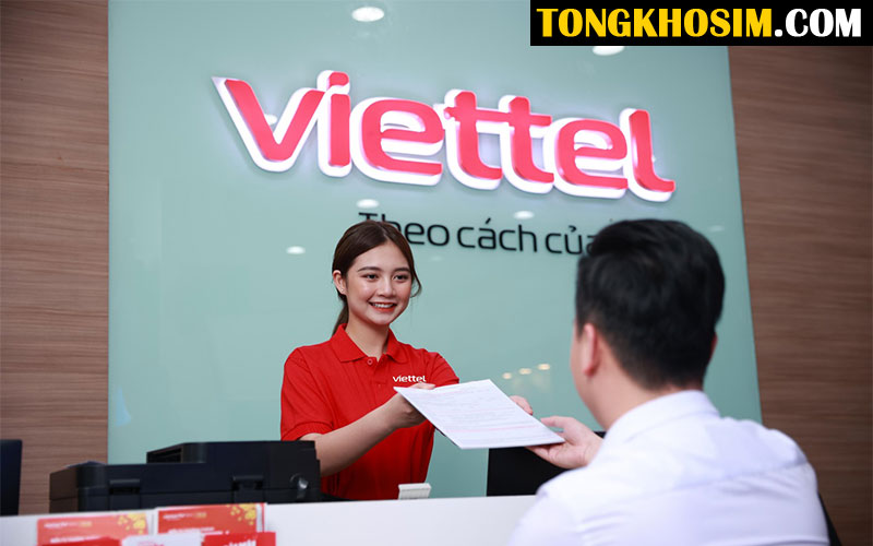 Bạn có thể chuyển đổi sim vật lý sang eSim Viettel trực tiếp tại cửa hàng