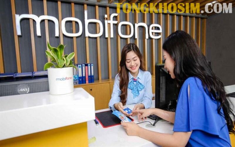 Bạn có thể thực hiện chuyển từ eSIM qua sim vật lý tại các điểm giao dịch của nhà mạng Mobifone