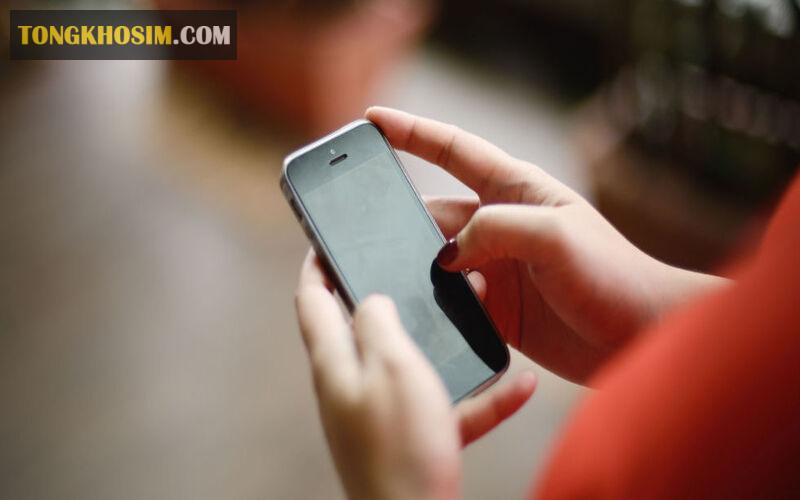 Thông qua cú pháp USSD bạn có thể kiểm tra số tiền trong sim Viettel