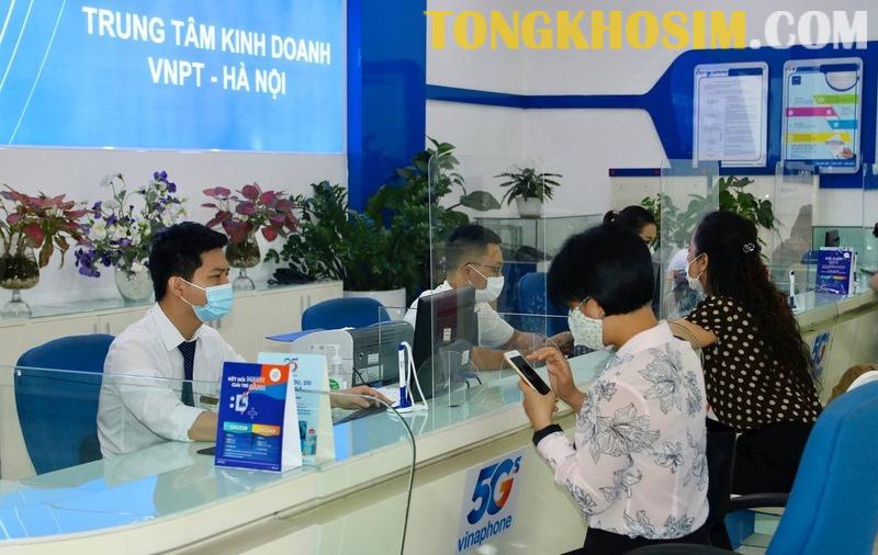Bạn chỉ cần đến trực tiếp các điểm giao dịch của nhà mạng Vinaphone để được hỗ trợ đăng ký Multi sim Vinaphone